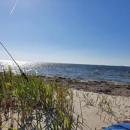 With 2 Bedrooms Ferienhaus Burgtiefe auf Fehmarn